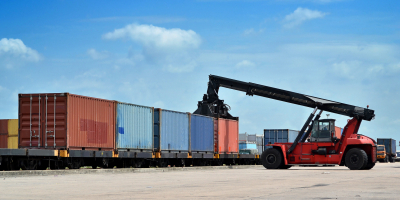 Curso de Grua Portacontenedores Reach Stacker + Titulación Profesional