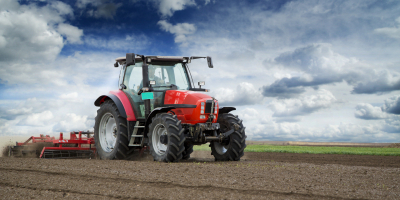 Curso Online de Prevención de Riesgos Laborales en Tractor y Motoazada