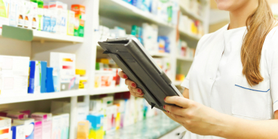 Curso Superior en Atención Farmacéutica y Seguimiento Farmacoterapéutico