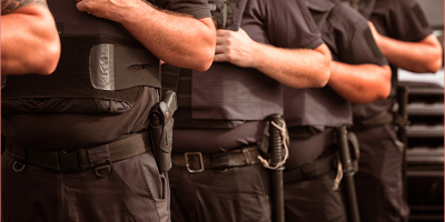 Especialista en la Utilización del Bastón Policial Extensible