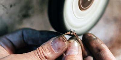 MF2045_2 Recepción y Diagnóstico de Piezas de Joyería