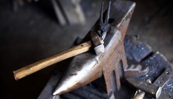 MF2245_2 Técnicas de corte en la elaboración de piezas de obras de forja artesanal