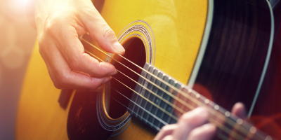 UF2532 Sustitución de Aros de Instrumentos Musicales de Cuerda