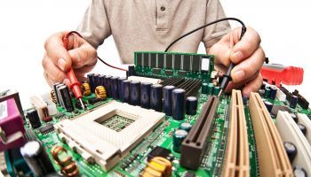 Técnico en Instalaciones Eléctricas y Automáticas
